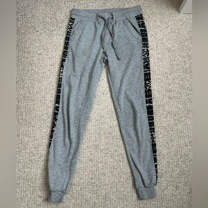 sweatpants